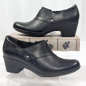 CLARKS Shoes Womens Sz 7 Black Leather Genette Frolic Side Zip Loafer Dress Shoe